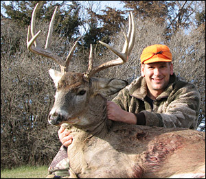 Deer hunting guide in South Dakota